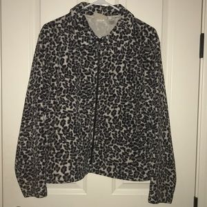 Black and white Sweater